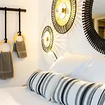 Lofts The Summer Village Apartamento