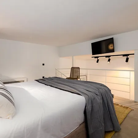 Apartman Lofts The Summer Village