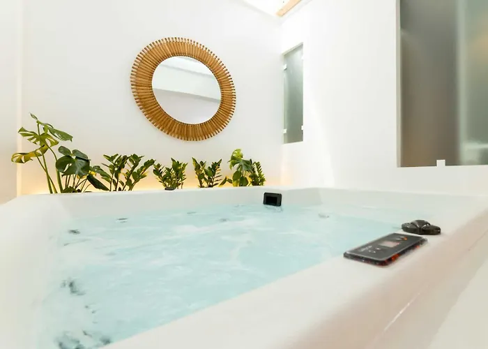 Lofts The Summer Village Apartment