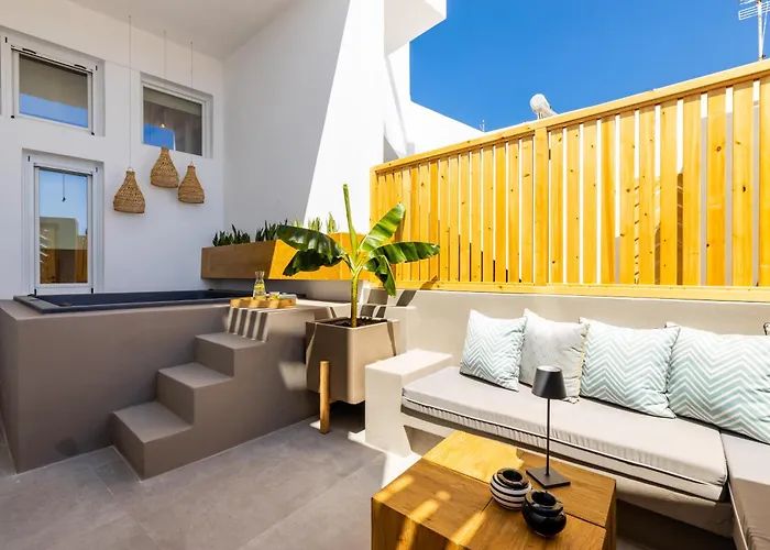 Lofts The Summer Village Apartman *